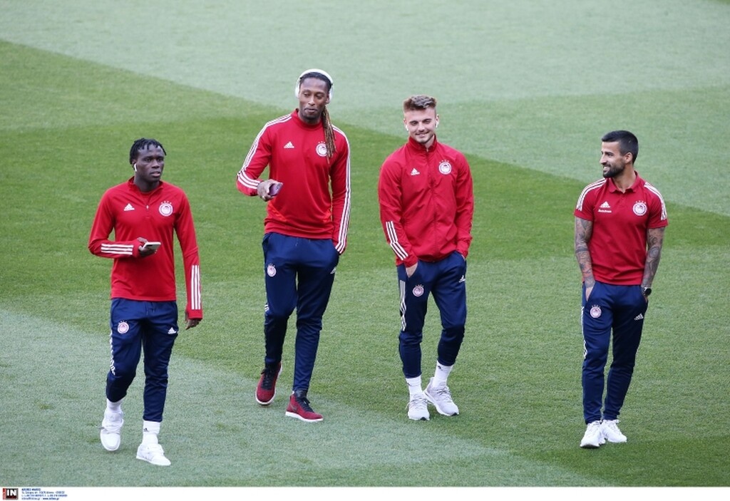 Ολυμπιακός-ΑΕΚ: Αλλαγές από Μαρτίνς - Η ενδεκάδα για το ντέρμπι