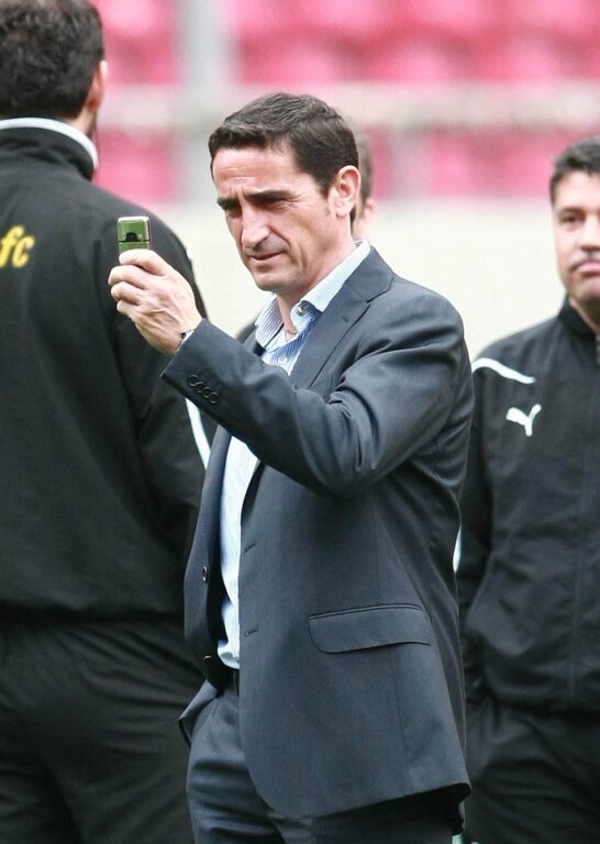 Ολυμπιακός - ΑΕΚ: Η εφιαλτική βραδιά του Χιμένεθ στο Φάληρο (photos+video)