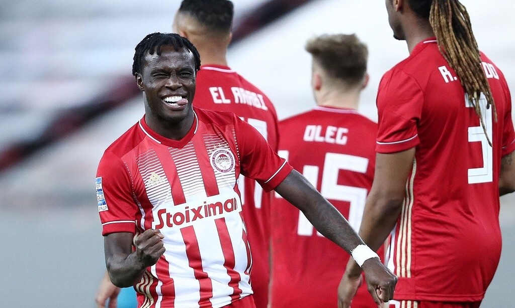 Ολυμπιακός: Δεν την... βλέπει - Το απίθανο ρεκόρ απέναντι στην ΑΕΚ (photos+video)