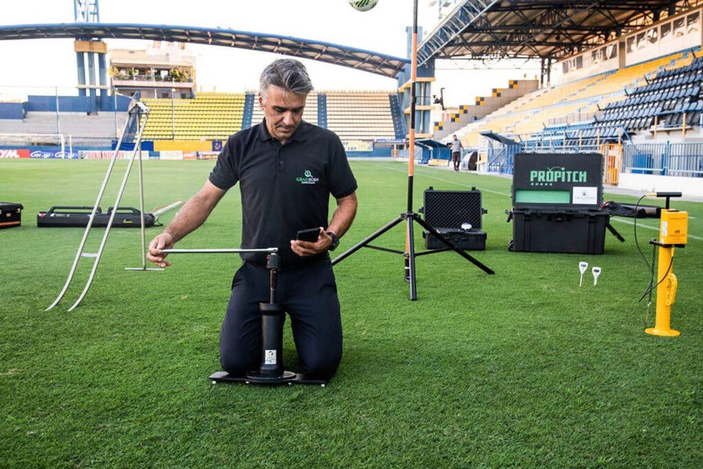 Super League 1: Αρχίζει άμεσα η βελτίωση των αγωνιστικών χώρων