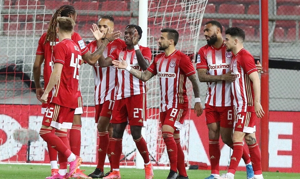 Ολυμπιακός: Δεν την... βλέπει - Το απίθανο ρεκόρ απέναντι στην ΑΕΚ (photos+video)