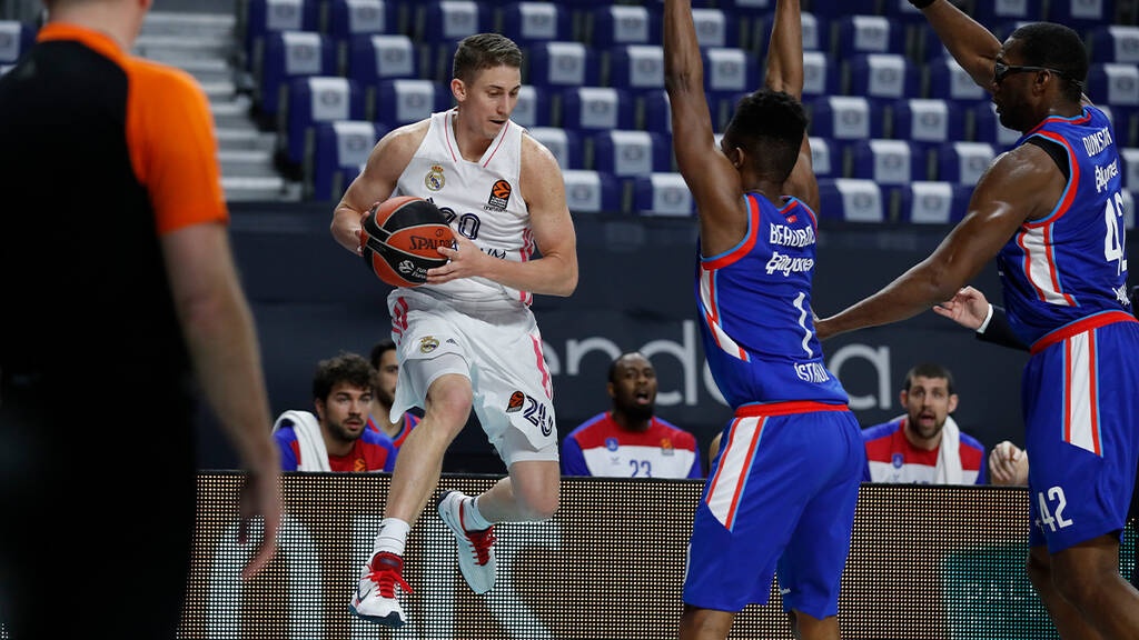 Ρεάλ Μαδρίτης - Αναντολού Εφές 82-76: «Επτάψυχη βασίλισσα» έκανε ξανά το θαύμα της και 2-2