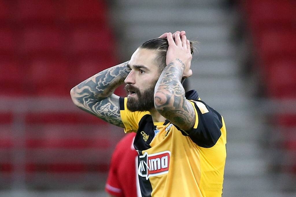 ΑΕΚ: Αποκάλυψη για… Ολυμπιακό από Λιβάγια - Ο όρος και οι διαπραγματεύσεις (photos)