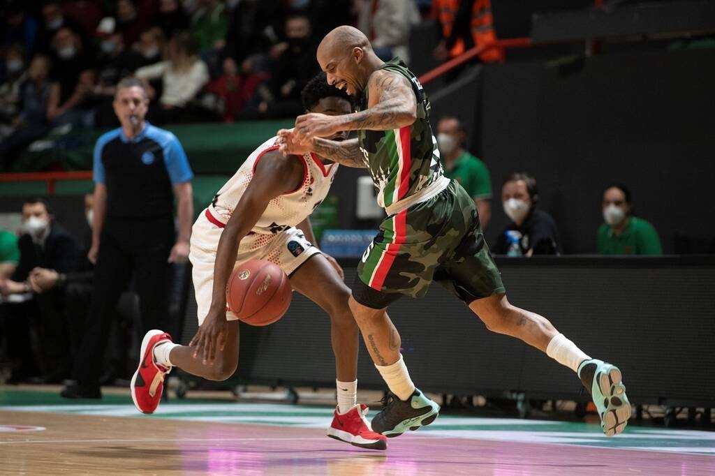 Ούνικς Καζάν - Μονακό 83-86: Πήρε το θρίλερ και το Eurocup