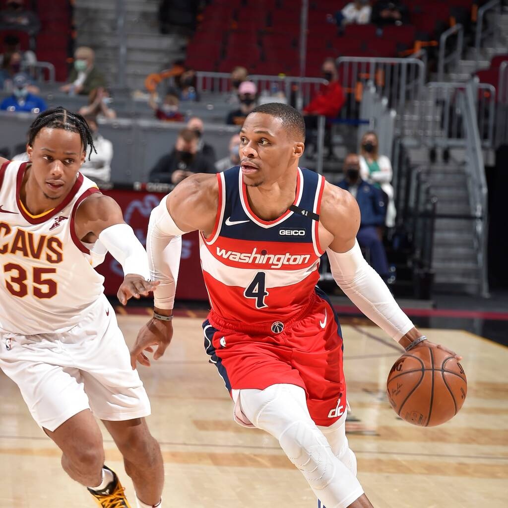 Ράσελ Ουέστμπρουκ: Βγαλμένος από άλλη εποχή - Σπάει ένα στοιχειωμένο ρεκόρ (video)