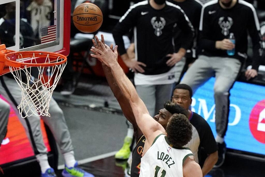 NBA: Νίκη και χωρίς Γιάννη για Μπακς (video+photos)