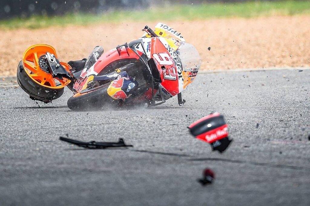Moto GP: Νέο ατύχημα για Μαρκέθ - Τρομακτικές εικόνες (photos+video)