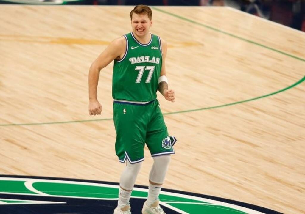 NBA: Η μεγάλη εμφάνιση του Λούκα Ντόντσιτς (video)