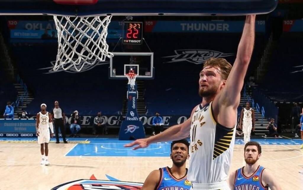 NBA: Το μήλο κάτω από τη μηλιά - Μαγικός Σαμπόνις (video)