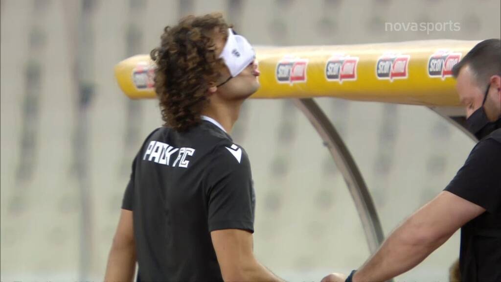 ΑΕΚ-ΠΑΟΚ: Απίθανος Ουάρντα πριν τη σέντρα - Έκανε τα... δικά του στο ΟΑΚΑ