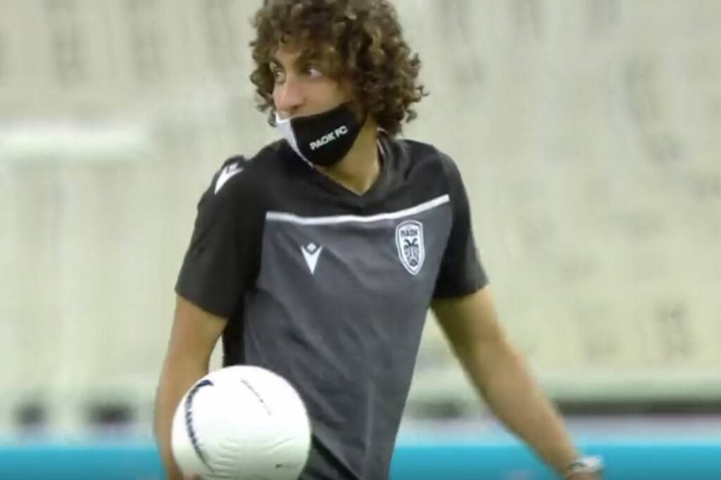 ΑΕΚ-ΠΑΟΚ: Απίθανος Ουάρντα πριν τη σέντρα - Έκανε τα... δικά του στο ΟΑΚΑ