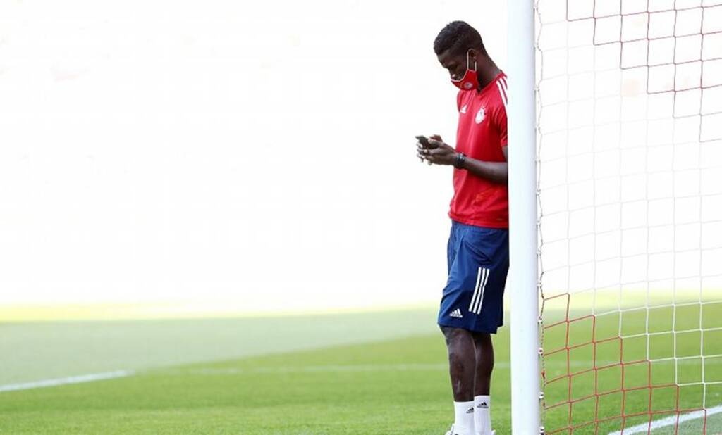 Ολυμπιακός: Χειρουργείο για Μπα