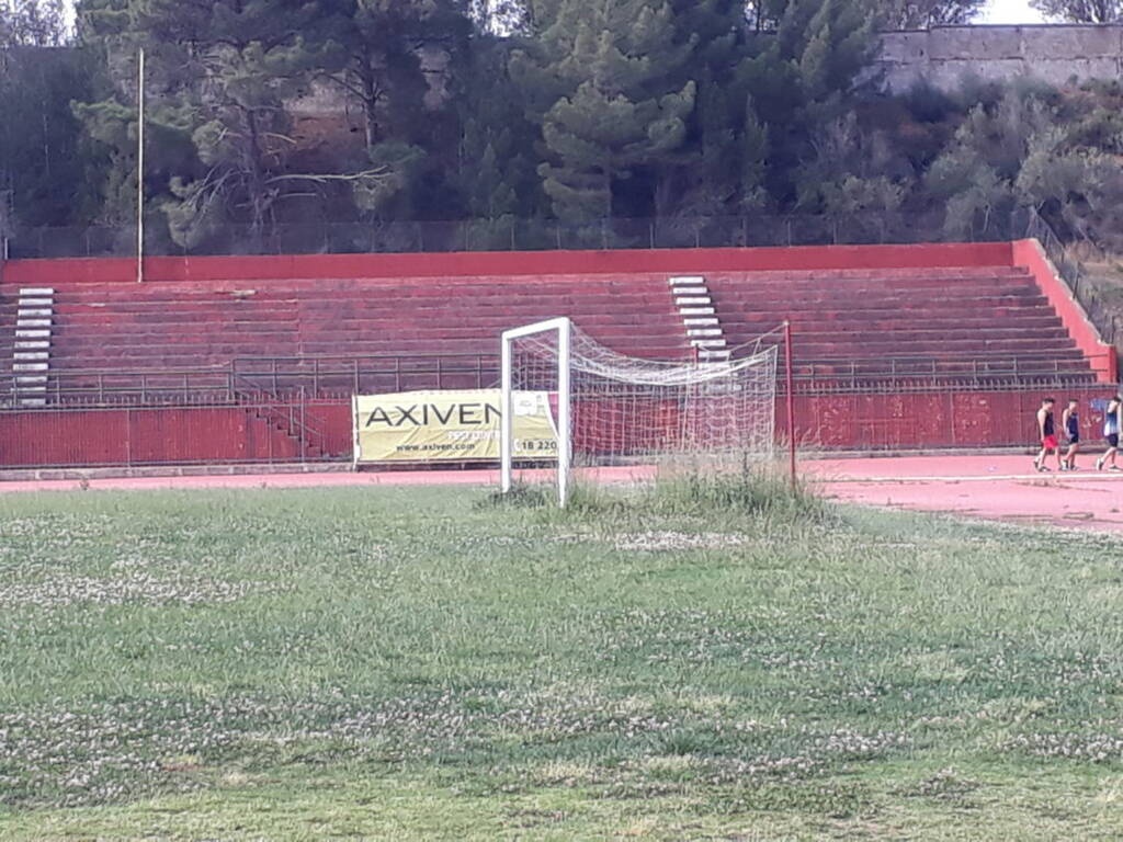 Από γήπεδο… χωράφι: Έτσι έγινε μετά από έξι μήνες αδράνειας (photos)