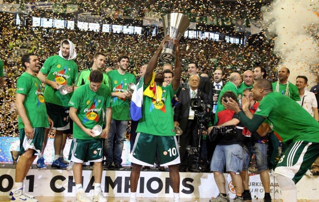 Σαν Σήμερα: Το έκτο αστέρι στη φανέλα του Παναθηναϊκού (photos+video)