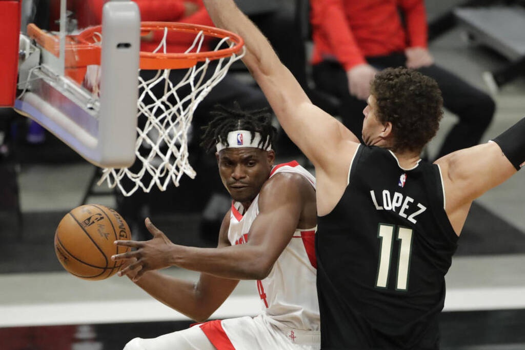 NBA: Έφτασαν Νετς οι Μπακς - Στο... χαλαρό ο Γιάννης (photos+video)