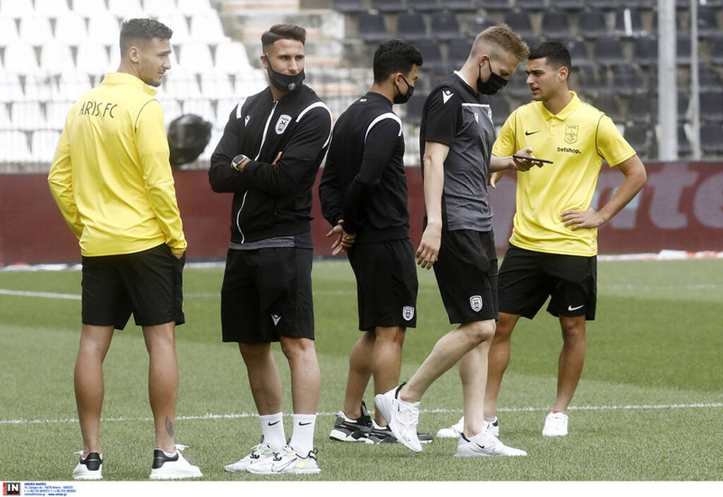 ΠΑΟΚ-Άρης: Τα πηγαδάκια των αιωνίων αντιπάλων και το νέο πούλμαν των «κίτρινων» (photos)