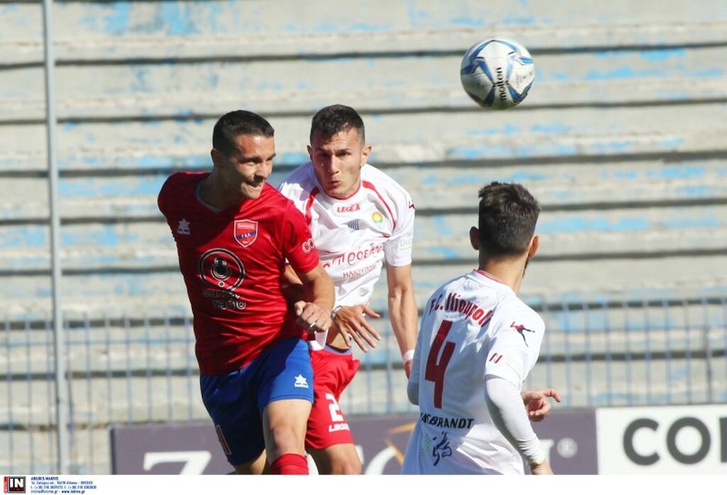 Χάος στη Νέα Σμύρνη πριν το Πανιώνιος-Ηλιούπολη - Μαχαιρώματα με τραυματίες