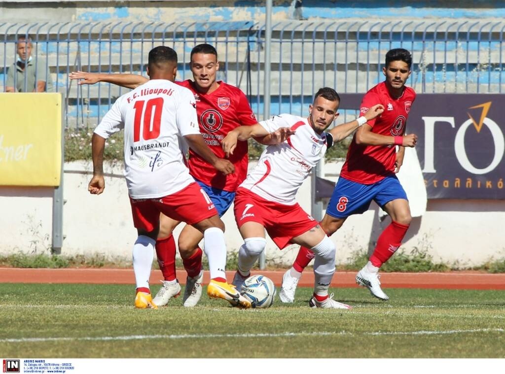 Χάος στη Νέα Σμύρνη πριν το Πανιώνιος-Ηλιούπολη - Μαχαιρώματα με τραυματίες