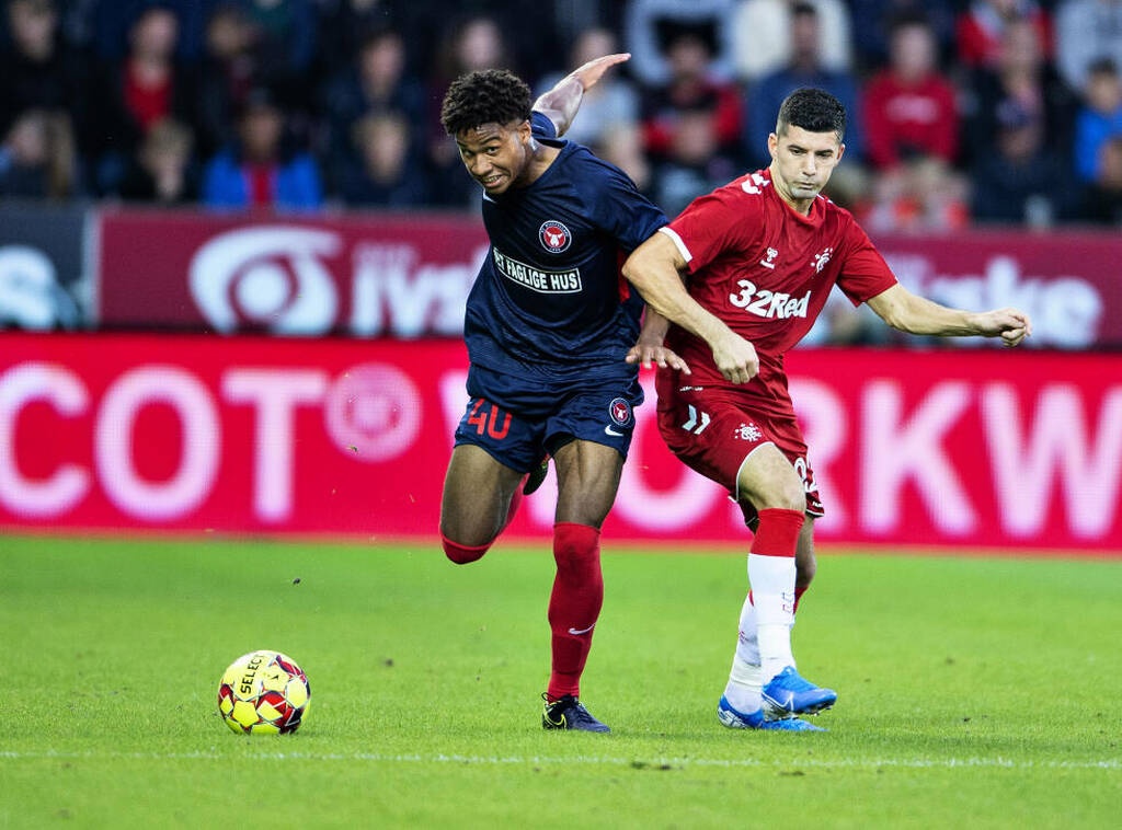 Ολυμπιακός: Ένας «Βίκινγκ» για τα χαφ (photos+video)