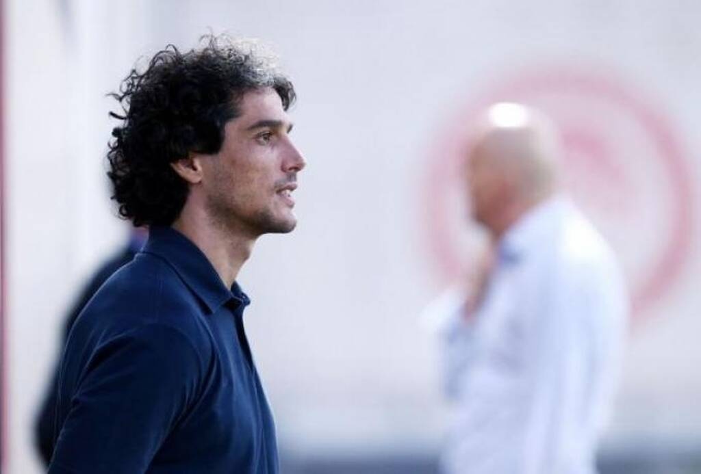 Ολυμπιακός: Επαφή με Έλληνα διεθνή ο Μοντεστό (photos+video)