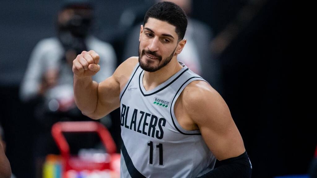 Ενές Καντέρ: Μήνυμα στα ελληνικά κατά Ερντογάν - «Δεν θα με φιμώσει» (video+photos)