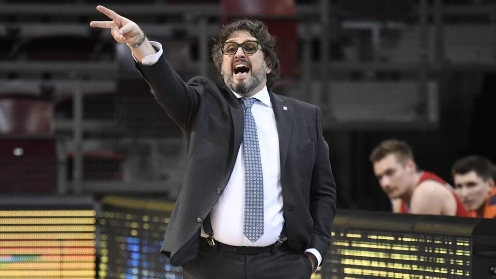 Σενάρια «φωτιά» για Τρινκιέρι - Τι περιμένει ο Ιταλός