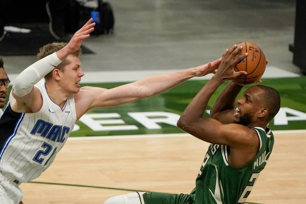 NBA: Νίκη για Μπακς με πρωταγωνιστή Γιάννη (photos+video)