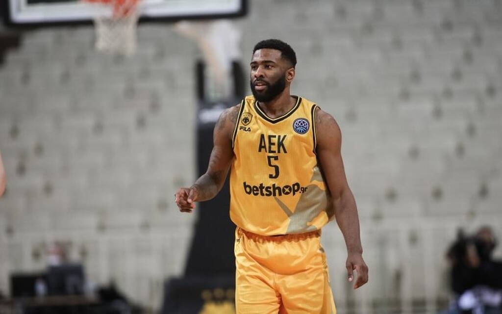 ΑΕΚ: Πλήγμα με Λάνγκφορντ