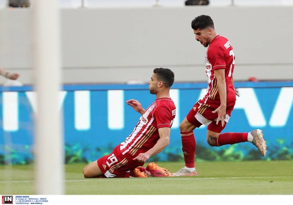 Ολυμπιακός-ΠΑΟΚ: Γκολ ο Μασούρας, αποχώρησε ο Σωκράτης - Ζήτησε πέναλτι ο Ουάρντα