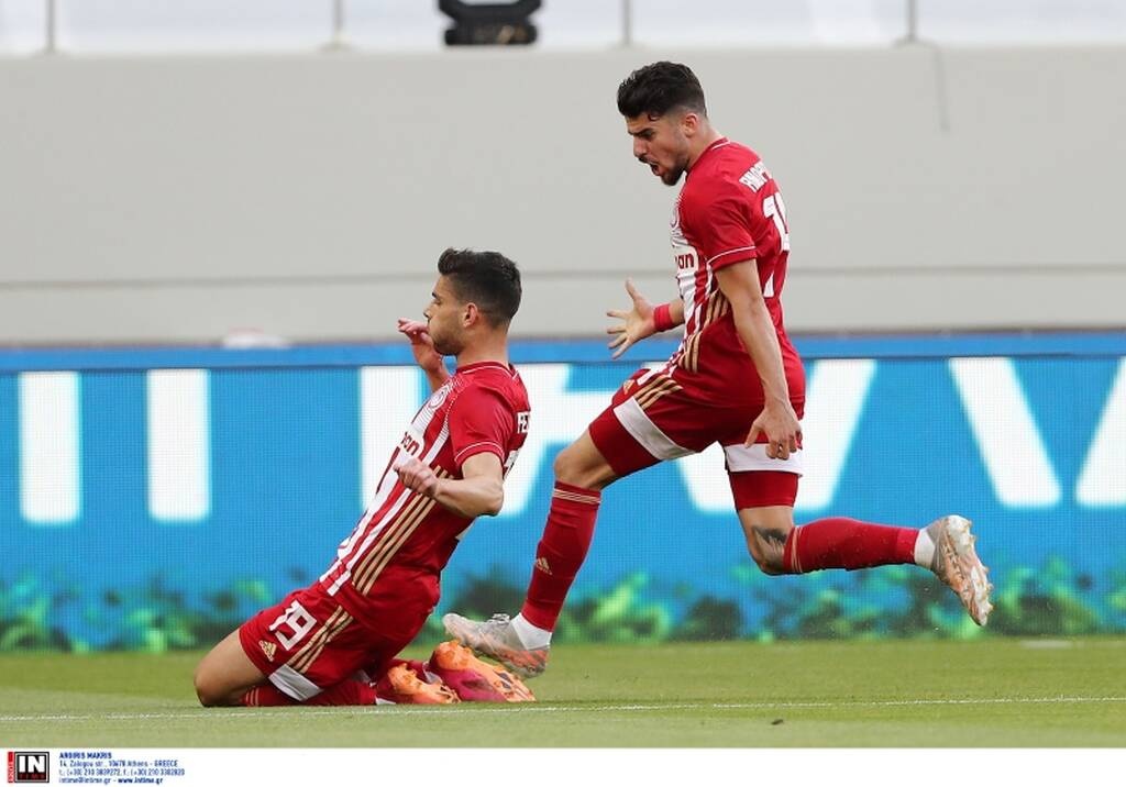 Ολυμπιακός-ΠΑΟΚ: Γκολ ο Μασούρας, αποχώρησε ο Σωκράτης - Ζήτησε πέναλτι ο Ουάρντα