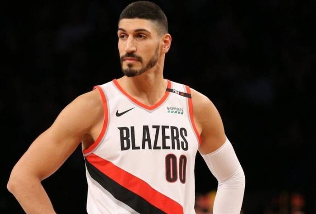 Ενές Καντέρ: Μήνυμα στα ελληνικά κατά Ερντογάν - «Δεν θα με φιμώσει» (video+photos)