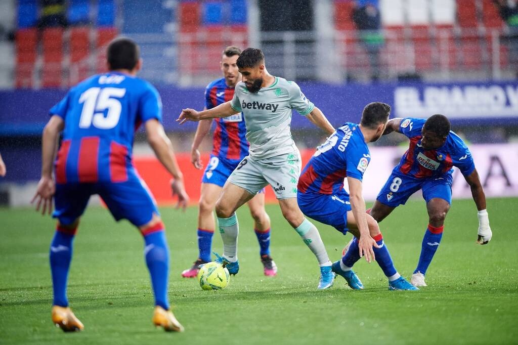 La Liga: Πήρε βαθμό η Εϊμπάρ!