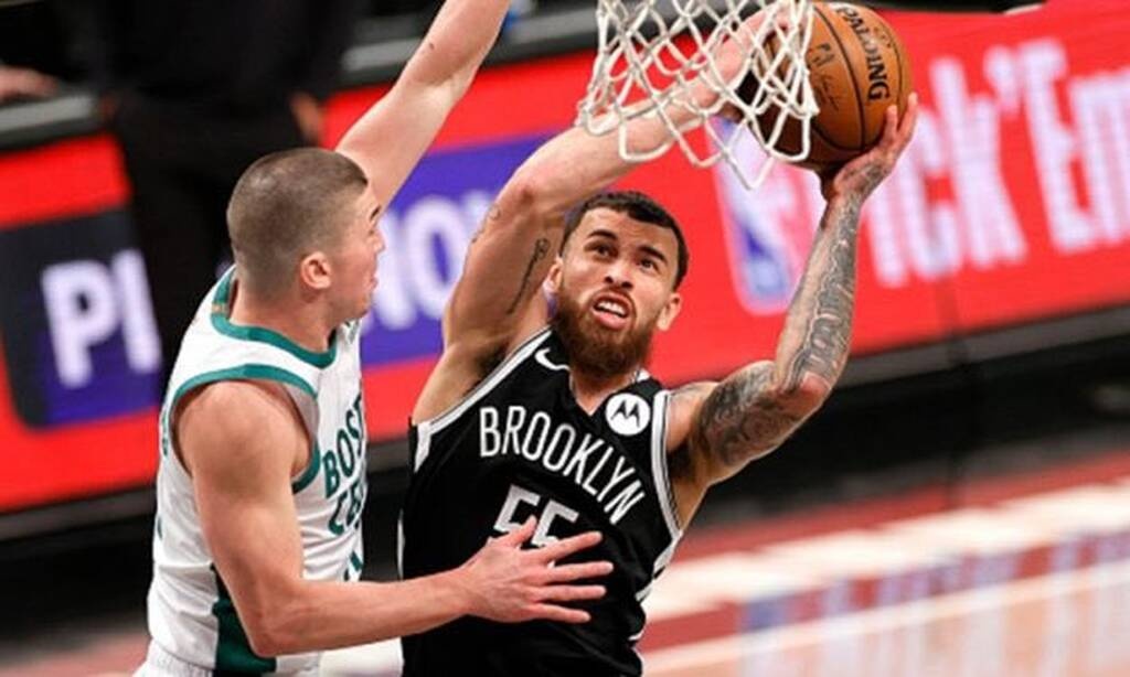 NBA: Έπεισε και μένει στο Μπρούκλιν ο Τζέιμς! (Photos)