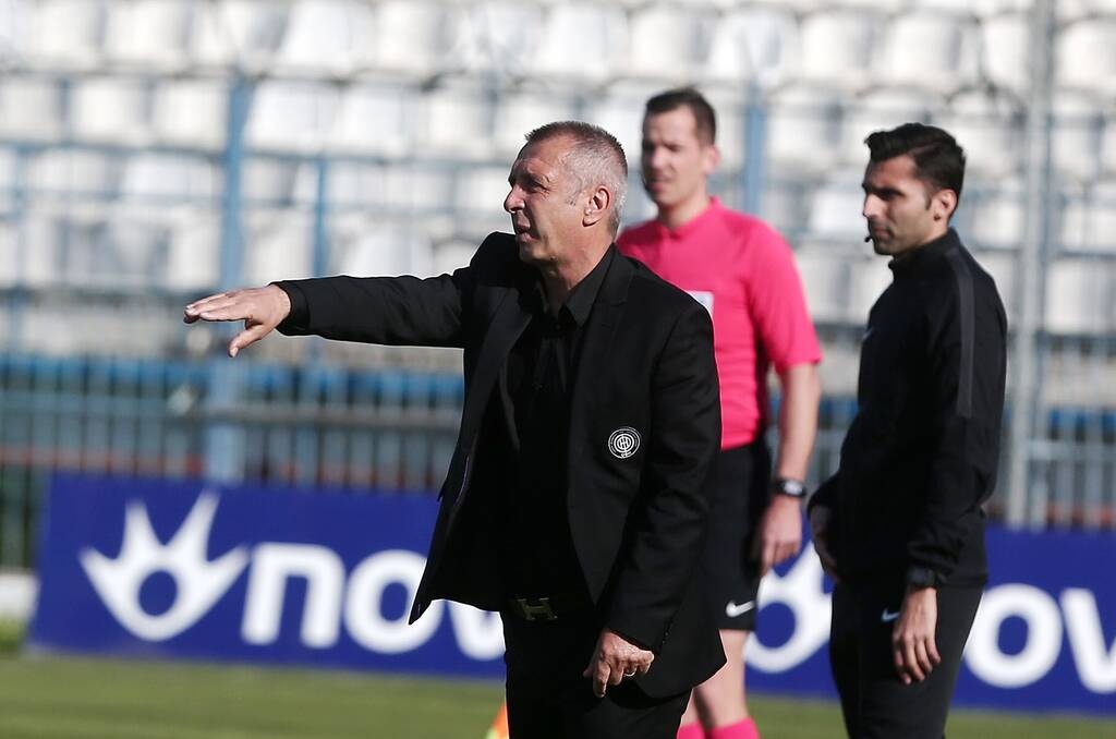 ΟΦΗ: Νιόπλιας διετίας στο… τιμόνι! (Photos)