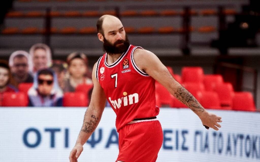 Σπανούλης: «Με τσαντίζει να κάθομαι στον πάγκο»! (video)