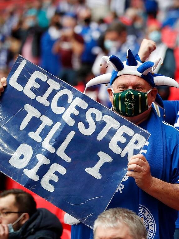 Κύπελλο Αγγλίας: Δίνουν ζωή στο Γουέμπλεϊ οι οπαδοί της Τσέλσι και της Λέστερ! (video+photos)