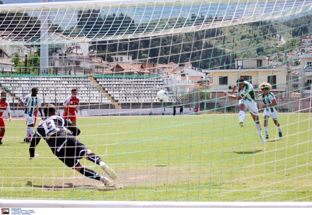 Super League 2: Θα το ζήλευε και ο Ζλάταν - Απίθανο γκολ με τακουνάκι-λόμπα (video+photos)