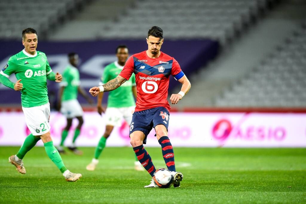 Ligue 1: «Αυτοκτόνησε» η Λιλ, στον πόντο η Παρί Σ.Ζ. και χαμός για τον τίτλο! (photos)