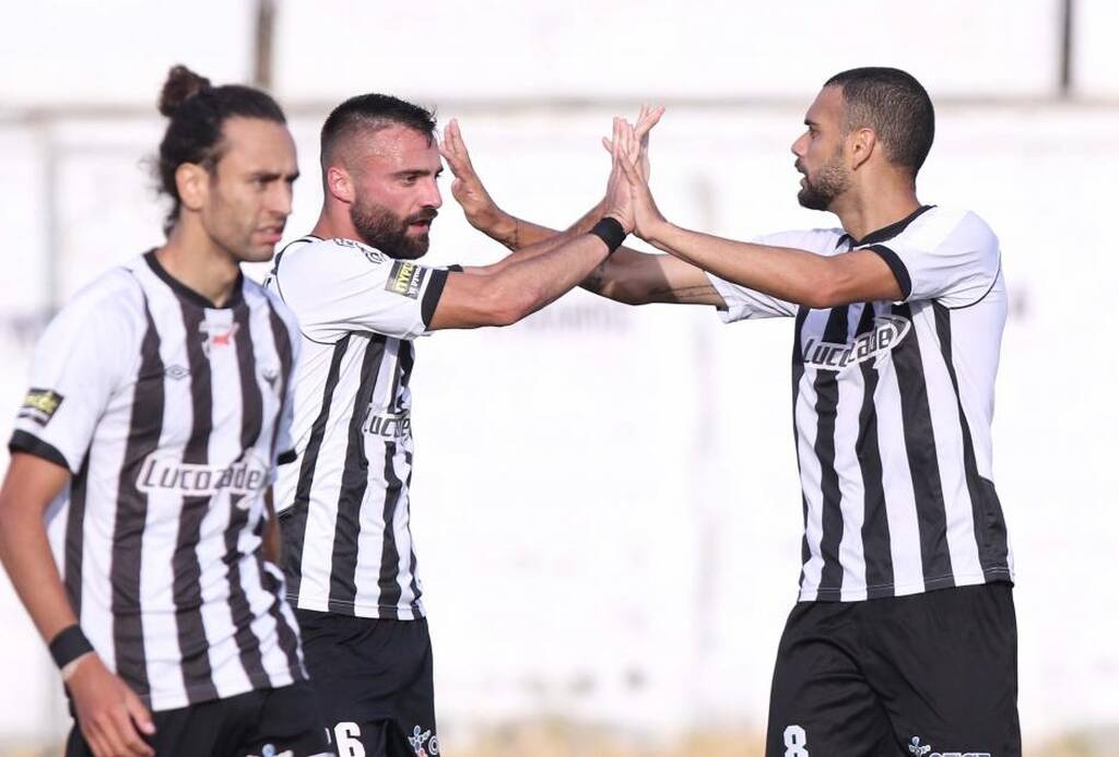 Κύπρος: Ο ποδοσφαιρικός άθλος της πολύπαθης Κερύνειας (photos+video)