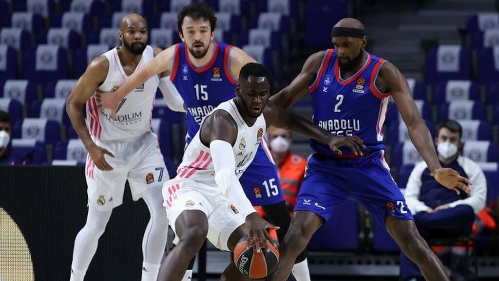 Ρεάλ Μαδρίτης: Καλεί Γκαρούμπα το NBA
