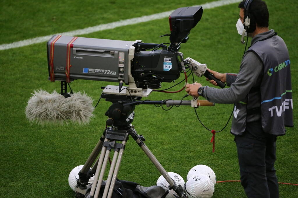 Super League: Αυτή είναι η πρόταση για τηλεοπτικά - Το «πακέτο» με SL2 και Κύπελλο (photos)