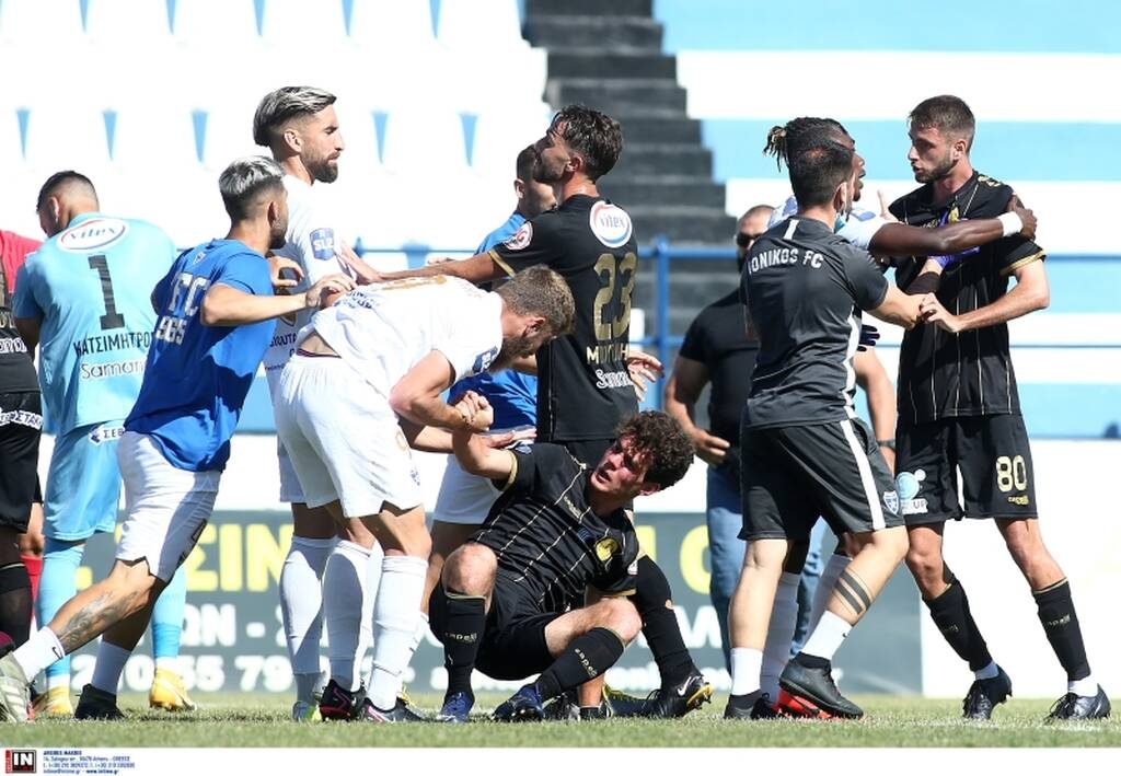 Χαμός στην Νίκαια: Ανατροπή από τον Ιωνικό και δυο αποβολές (videos+photos)