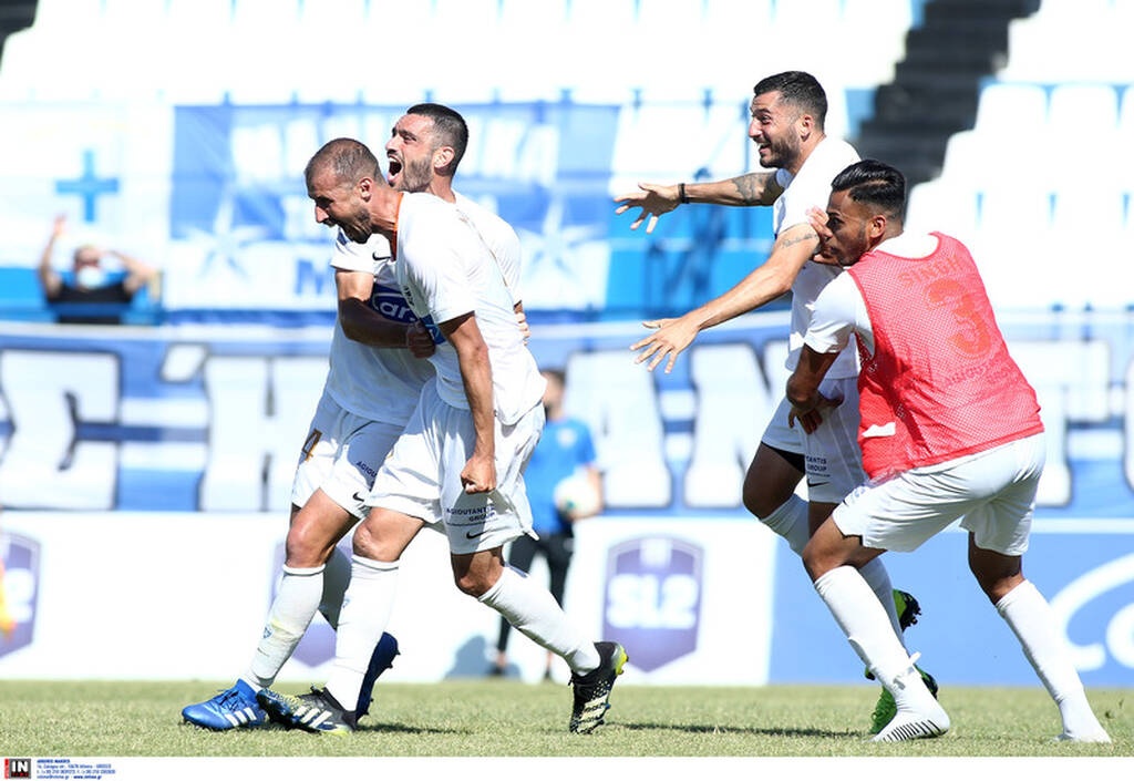 Χαμός στην Νίκαια: Ανατροπή από τον Ιωνικό και δυο αποβολές (videos+photos)