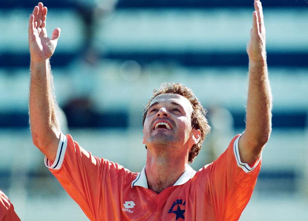 Ιωνικός η επιστροφή-14 χρόνια μετά στα… σαλόνια! (Videos+Photos)