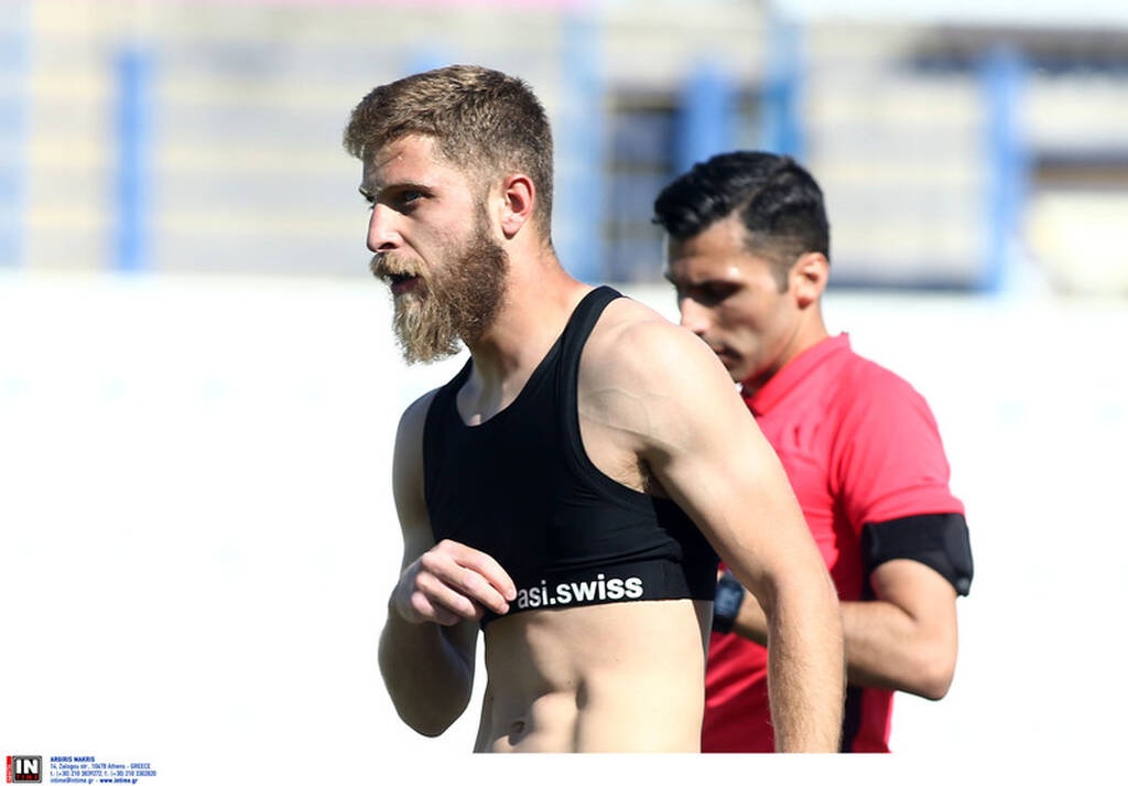 Χαμός στην Νίκαια: Ανατροπή από τον Ιωνικό και δυο αποβολές (videos+photos)