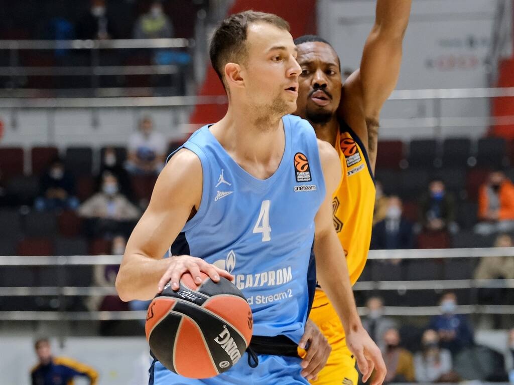 Euroleague: Μέλος της καλύτερης ομάδας ο Πάνγκος