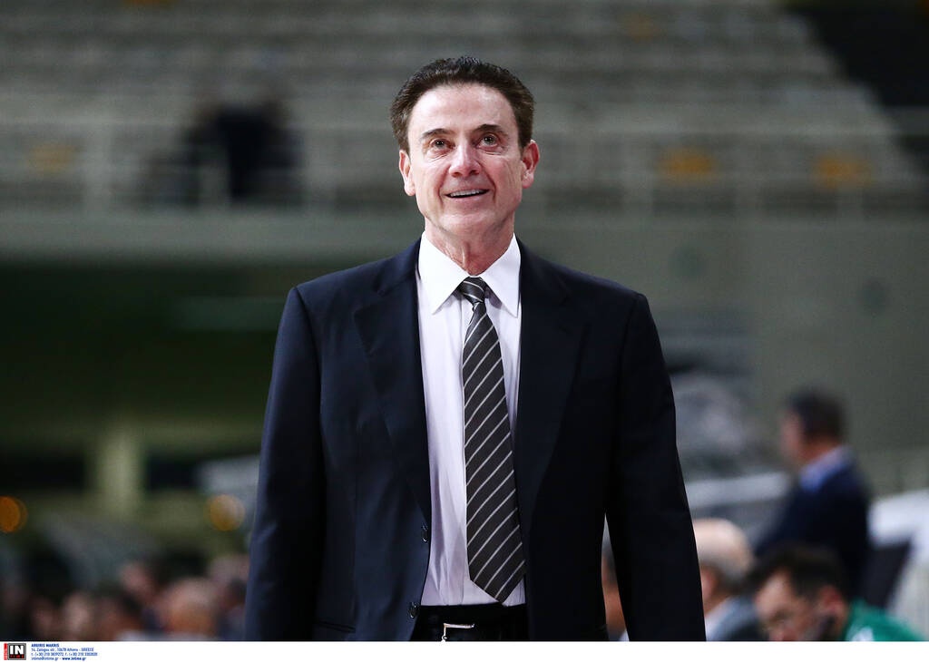 Σχόλιο «φωτιά» του Πιτίνο για Έλληνα άσο στο ΑΕΚ - Παναθηναϊκός ΟΠΑΠ: «Δεν τον αναγνωρίζω»