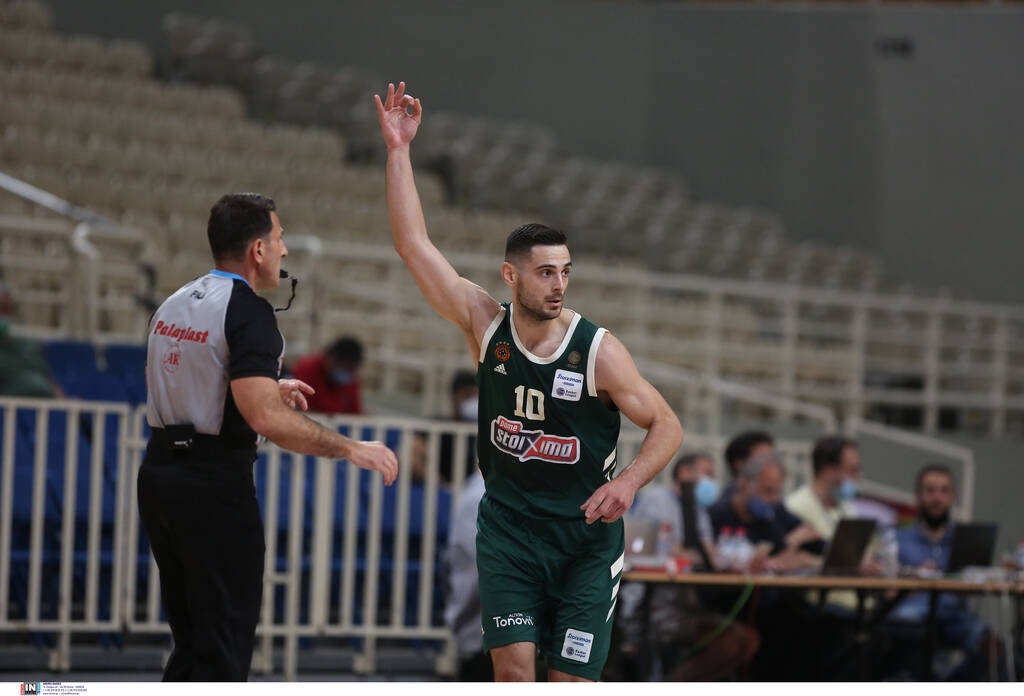 Σχόλιο «φωτιά» του Πιτίνο για Έλληνα άσο στο ΑΕΚ - Παναθηναϊκός ΟΠΑΠ: «Δεν τον αναγνωρίζω»