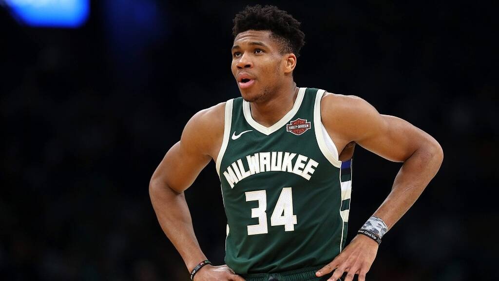 NBA: Εκτός λίστας MVP ο Γιάννης