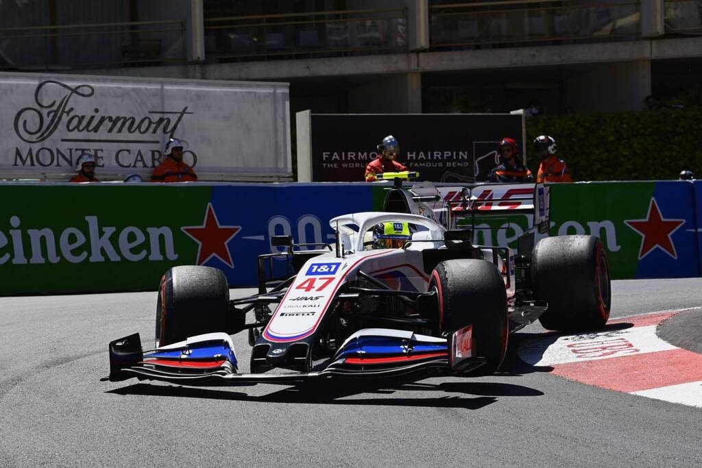 Formula 1: Ατύχημα για Σουμάχερ (photos)